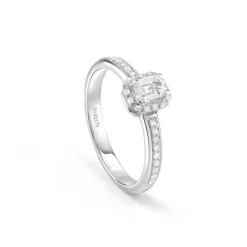Damiani Anelli Di Fidanzamento | Anelli>Anello di fidanzamento in oro bianco con diamante taglio smeraldo
